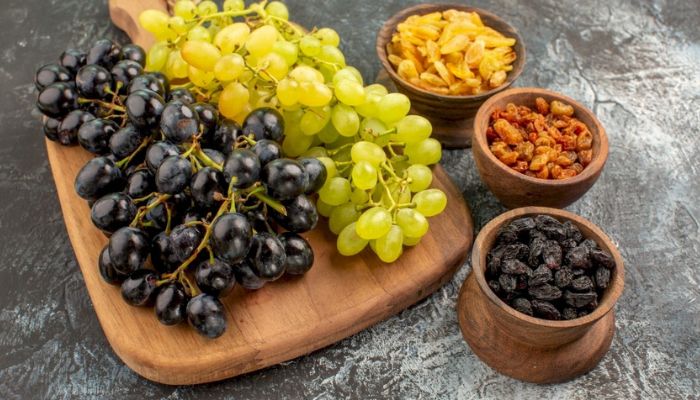 Lifespan and Disadvantages of Raisins